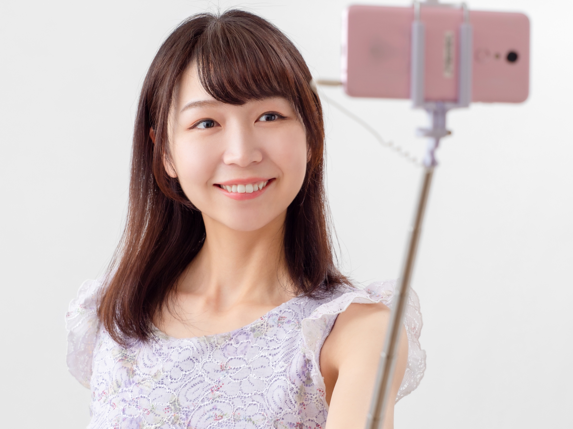 17LIVEの公式ライバーとは？メリットや特徴、なる方法を解説！ LIVER CAMPUSライバーキャンパス